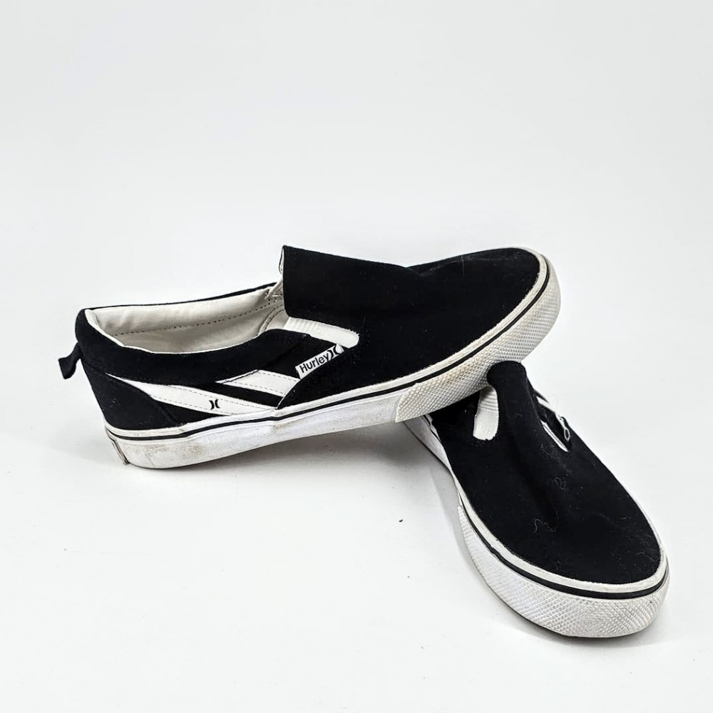 Black and White Hurley Slip-On Sneakers